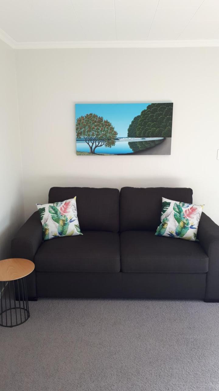 Guest House On Plummers Point ตาอูรังกา ภายนอก รูปภาพ